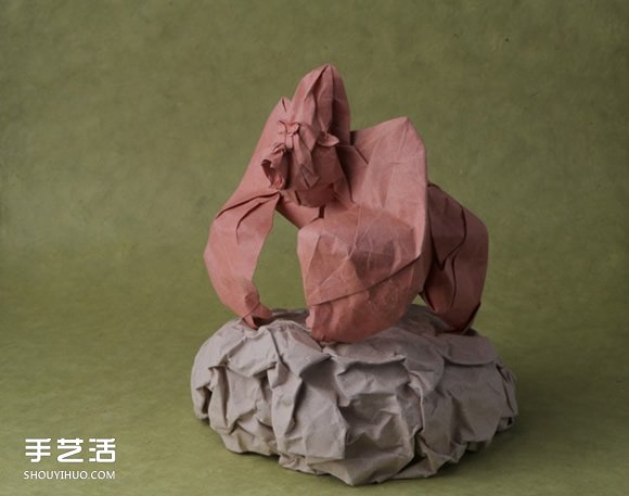 阮洪強(qiáng)大猩猩折紙教程 逼真金剛的折法詳細(xì)圖解 -  rpnrmr.com