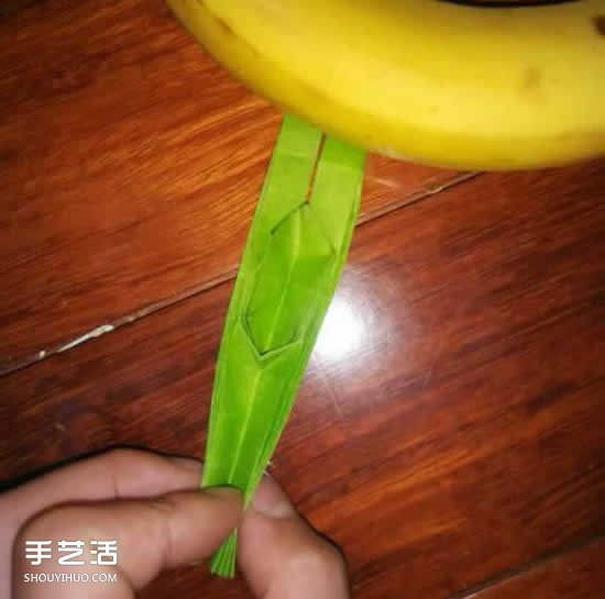 手工禿鷲折紙圖解教程 禿鷲的折疊方法過程 -  rpnrmr.com