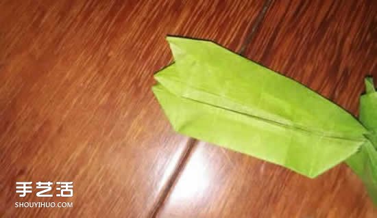 手工禿鷲折紙圖解教程 禿鷲的折疊方法過程 -  rpnrmr.com