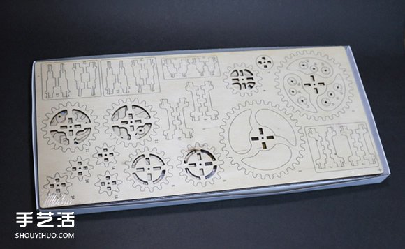 UGEARS自走拖拉機(jī)模型制作 利用橡皮筋產(chǎn)生動力 -  rpnrmr.com