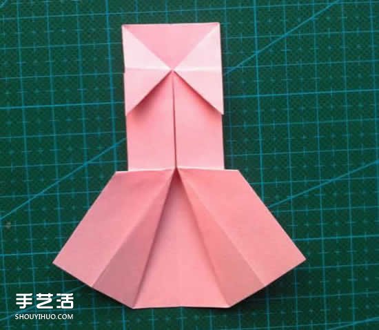 兒童折紙裙子圖解教程 簡(jiǎn)單小裙子的折疊方法 -  rpnrmr.com