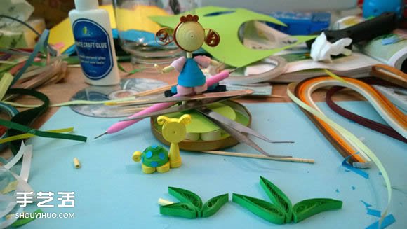 衍紙小手工藝品教程：小女孩的美麗私家花園 -  rpnrmr.com