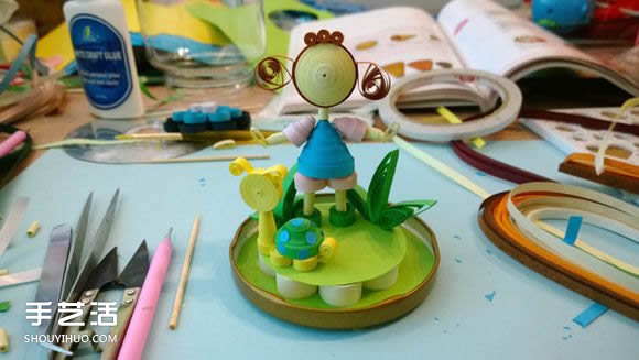 衍紙小手工藝品教程：小女孩的美麗私家花園 -  rpnrmr.com