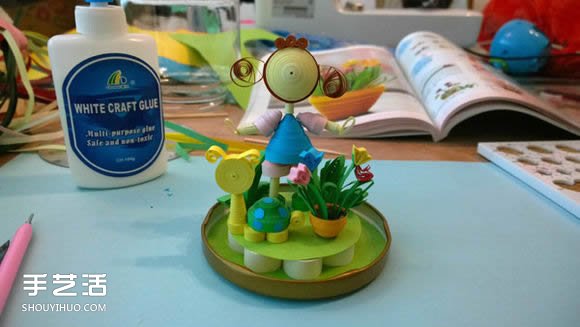 衍紙小手工藝品教程：小女孩的美麗私家花園 -  rpnrmr.com