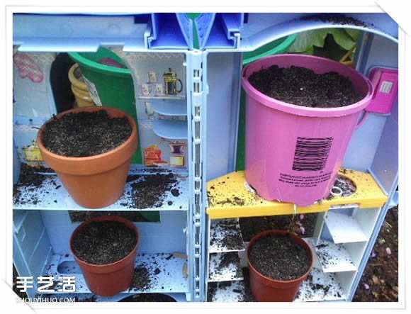 舊玩具手工改制花園里的“面包房”花盆架 -  rpnrmr.com