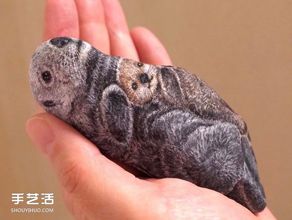 畫(huà)出動(dòng)物的仿真姿態(tài) 藝術(shù)家展現(xiàn)石頭畫(huà)的美感 -  rpnrmr.com