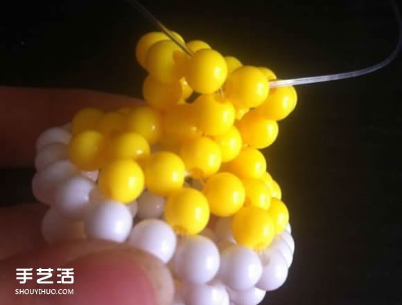 串珠手工藝品制作教程：孵化的小雞 -  rpnrmr.com