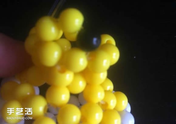 串珠手工藝品制作教程：孵化的小雞 -  rpnrmr.com