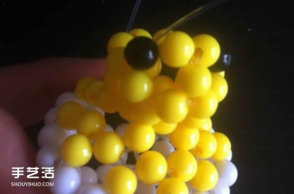串珠手工藝品制作教程：孵化的小雞 -  rpnrmr.com