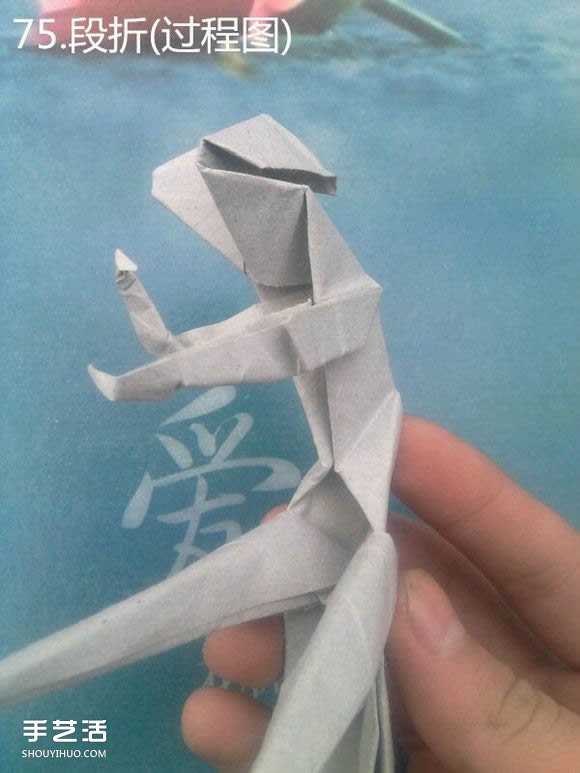 折紙思想者人物雕塑 沉思的人物折紙圖解 -  rpnrmr.com