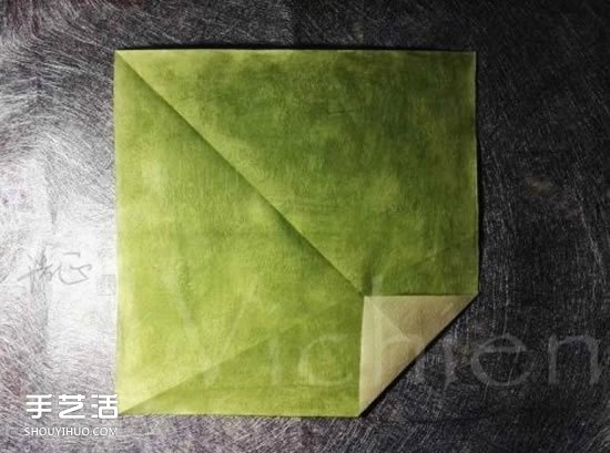 三生玫瑰花的折紙圖解 一張紙折出三朵玫瑰花 -  rpnrmr.com