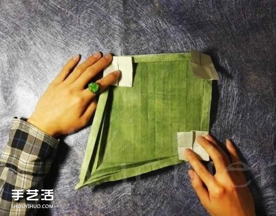 三生玫瑰花的折紙圖解 一張紙折出三朵玫瑰花 -  rpnrmr.com