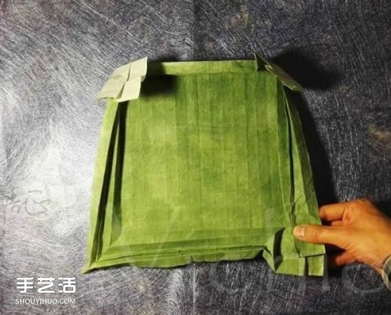 三生玫瑰花的折紙圖解 一張紙折出三朵玫瑰花 -  rpnrmr.com
