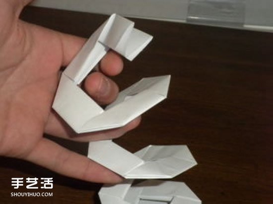 兒童折紙彈簧圖解教程 簡(jiǎn)單彈簧的折法步驟 -  rpnrmr.com