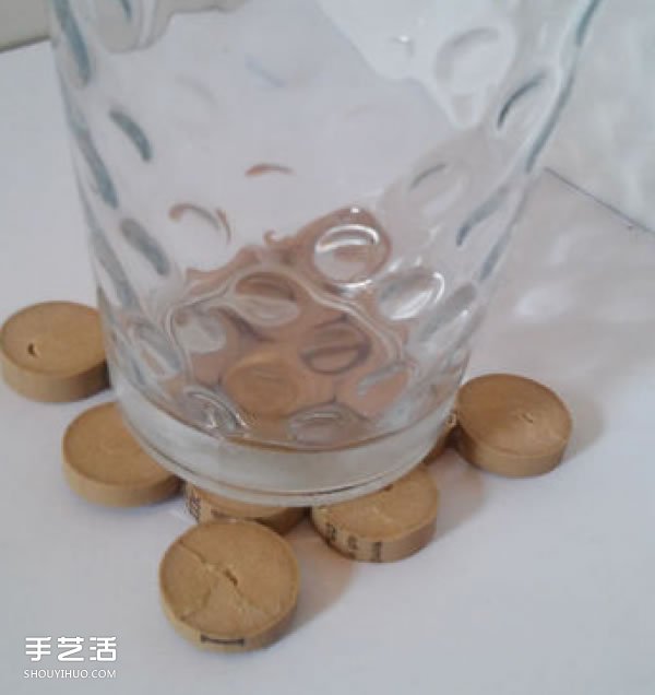 紅酒瓶塞手工制作杯墊 廢物利用做杯墊的方法 -  rpnrmr.com