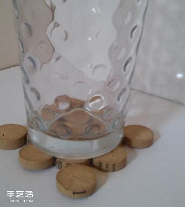 紅酒瓶塞手工制作杯墊 廢物利用做杯墊的方法 -  rpnrmr.com
