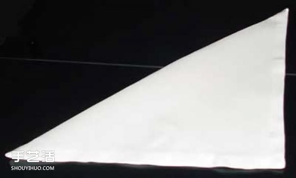 餐巾折疊方法圖解 簡單折出立體的皇冠 -  rpnrmr.com
