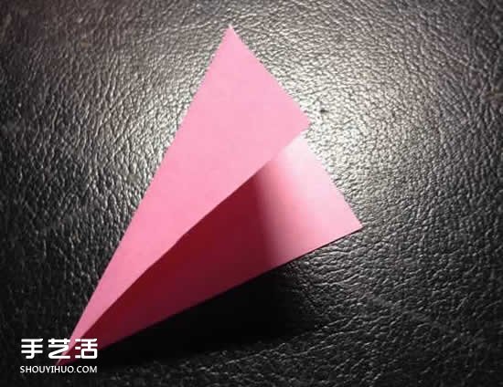 百合花怎么折圖解教程 折百合花的過程實(shí)拍 -  rpnrmr.com