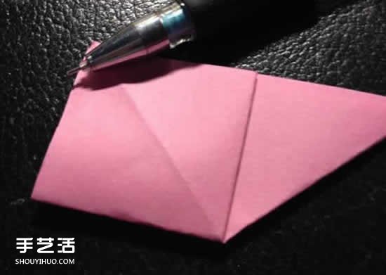 百合花怎么折圖解教程 折百合花的過程實(shí)拍 -  rpnrmr.com