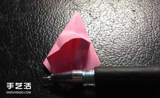 百合花怎么折圖解教程 折百合花的過程實(shí)拍 -  rpnrmr.com