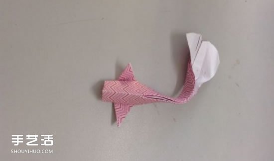 手工立體金魚折紙圖解 簡單金魚的折法步驟圖 -  rpnrmr.com