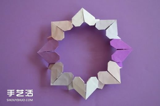 愛心花環(huán)折紙步驟圖解 用折紙愛心制作美麗花環(huán) -  rpnrmr.com