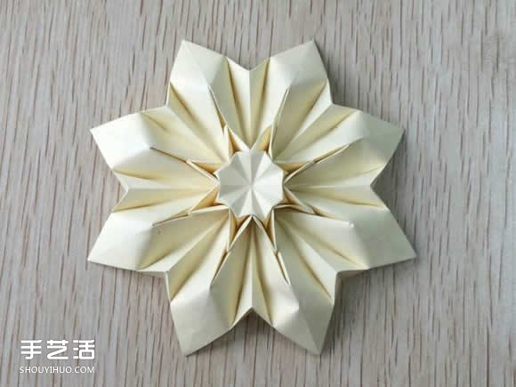 八瓣花的折法圖解教程 折紙八瓣花的過程步驟 -  rpnrmr.com