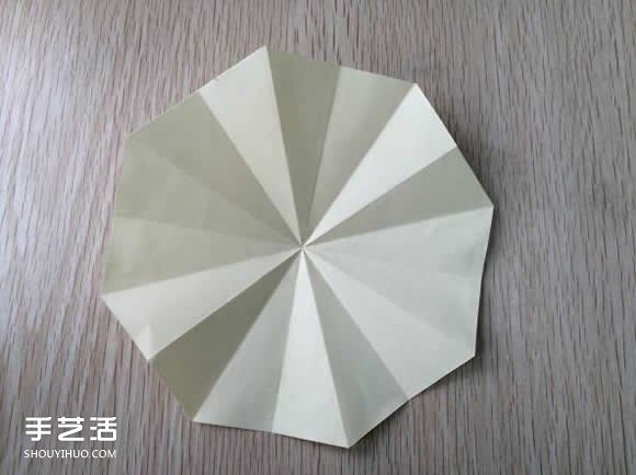 八瓣花的折法圖解教程 折紙八瓣花的過程步驟 -  rpnrmr.com