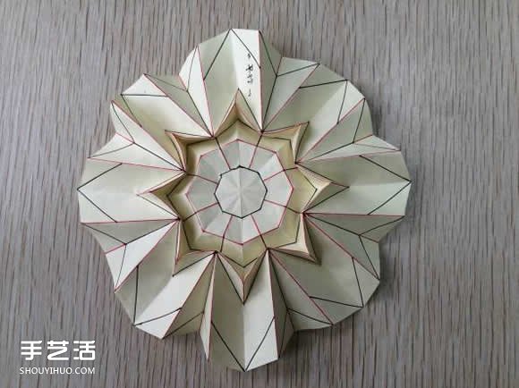 八瓣花的折法圖解教程 折紙八瓣花的過程步驟 -  rpnrmr.com