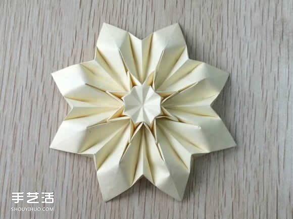 八瓣花的折法圖解教程 折紙八瓣花的過程步驟 -  rpnrmr.com