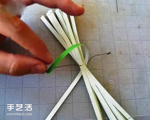 卡紙燈籠制作方法圖解 怎么用卡紙做燈籠教程 -  rpnrmr.com
