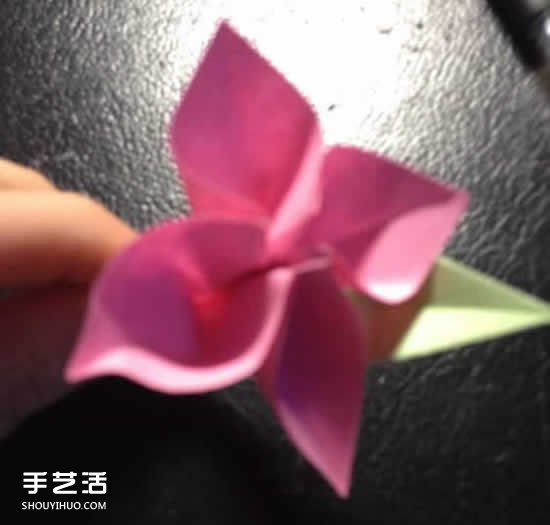 四瓣花的折法圖解步驟 手工折紙四瓣花的方法 -  rpnrmr.com
