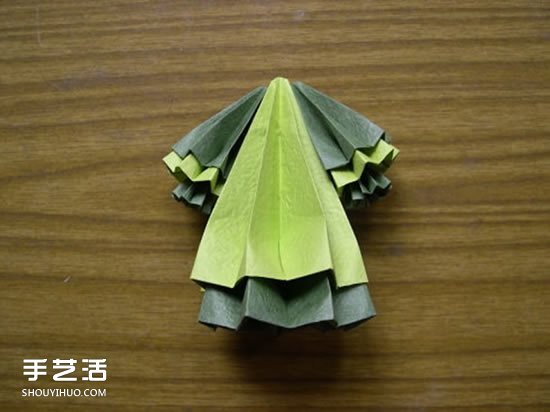 折紙娃娃的制作方法 穿裙子娃娃的折法圖解 -  rpnrmr.com