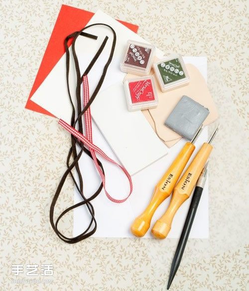皮革墜項鏈DIY圖解 用皮革制作項鏈禮物的方法 -  rpnrmr.com