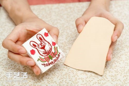 皮革墜項鏈DIY圖解 用皮革制作項鏈禮物的方法 -  rpnrmr.com