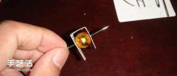 三色球的編織方法圖解 用道具編三色球小掛件 -  rpnrmr.com
