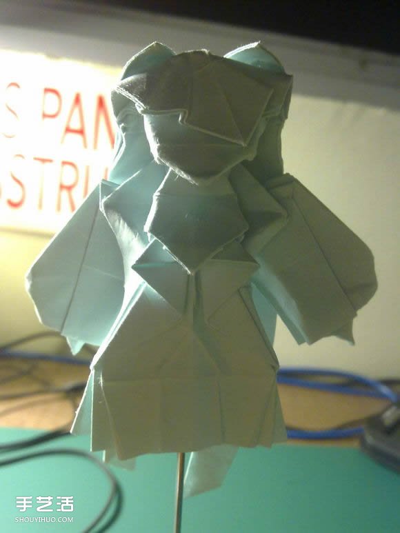 折紙初音未來(lái)的詳細(xì)圖解 初音未來(lái)的折法過(guò)程 -  rpnrmr.com