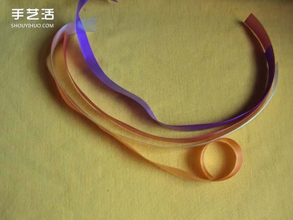 彩帶風(fēng)鈴制作圖解：星星/絲星蝶/圓環(huán)圈/燈籠 -  rpnrmr.com