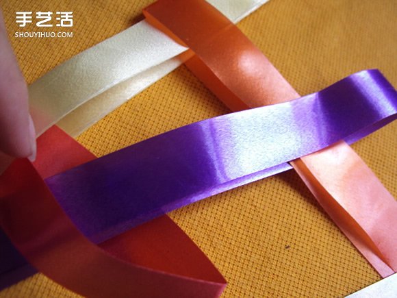 彩帶風(fēng)鈴制作圖解：星星/絲星蝶/圓環(huán)圈/燈籠 -  rpnrmr.com