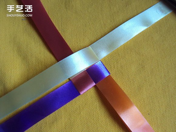 彩帶風(fēng)鈴制作圖解：星星/絲星蝶/圓環(huán)圈/燈籠 -  rpnrmr.com