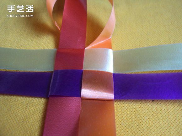 彩帶風(fēng)鈴制作圖解：星星/絲星蝶/圓環(huán)圈/燈籠 -  rpnrmr.com