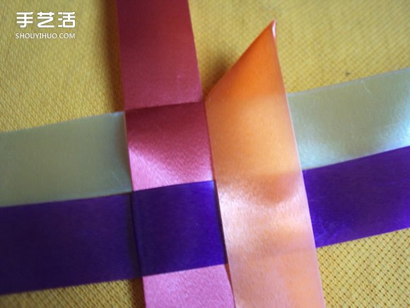 彩帶風(fēng)鈴制作圖解：星星/絲星蝶/圓環(huán)圈/燈籠 -  rpnrmr.com