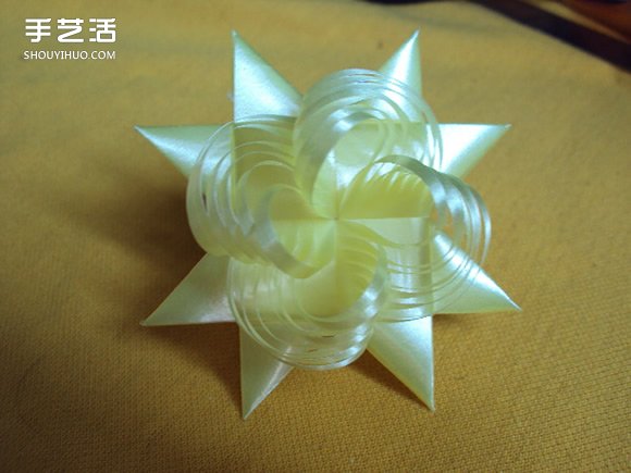 彩帶風(fēng)鈴制作圖解：星星/絲星蝶/圓環(huán)圈/燈籠 -  rpnrmr.com