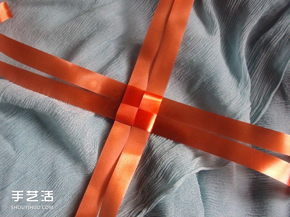 彩帶風(fēng)鈴制作圖解：星星/絲星蝶/圓環(huán)圈/燈籠 -  rpnrmr.com
