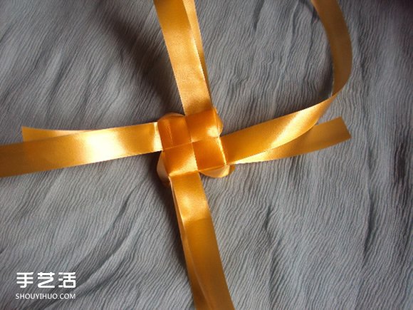 彩帶風(fēng)鈴制作圖解：星星/絲星蝶/圓環(huán)圈/燈籠 -  rpnrmr.com
