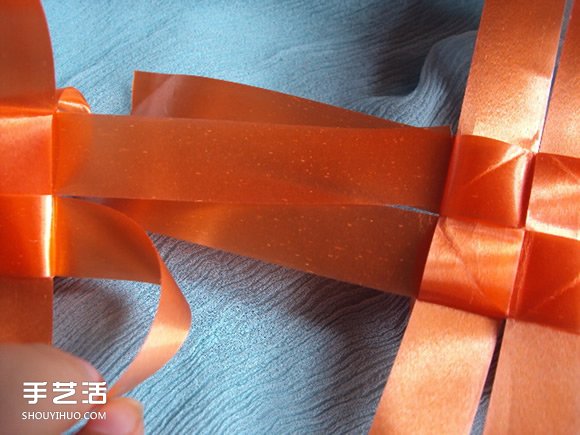 彩帶風(fēng)鈴制作圖解：星星/絲星蝶/圓環(huán)圈/燈籠 -  rpnrmr.com