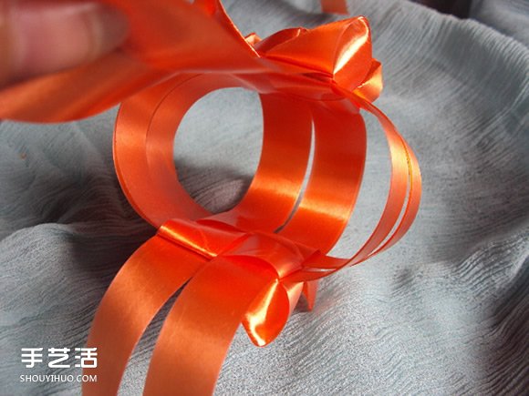 彩帶風(fēng)鈴制作圖解：星星/絲星蝶/圓環(huán)圈/燈籠 -  rpnrmr.com