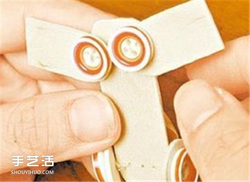 冰棍棒制作復(fù)活節(jié)兔子 可以動的冰棍棒兔子DIY -  rpnrmr.com