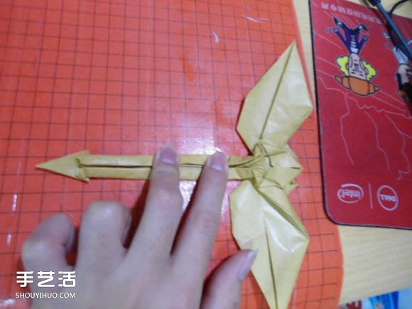 帶翅膀惡魔之心折紙圖解 怎么折惡魔之心教程 -  rpnrmr.com
