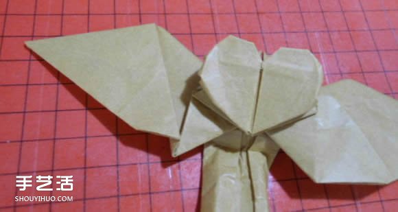 帶翅膀惡魔之心折紙圖解 怎么折惡魔之心教程 -  rpnrmr.com